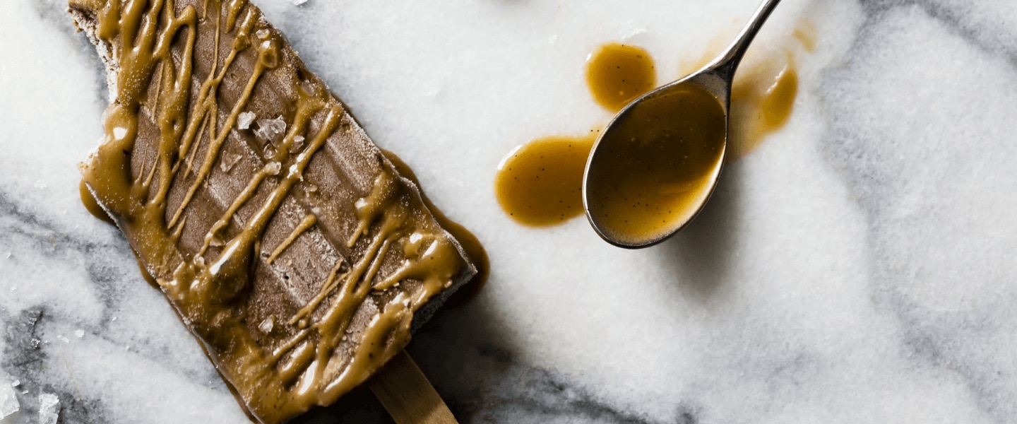 Coffee‑Popsicles & Salted-Caramel-Sirup