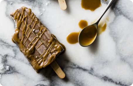 Coffee‑Popsicles & Salted-Caramel-Sirup