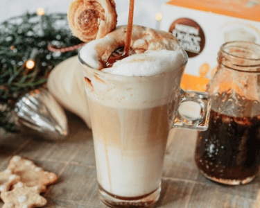 Cinnamon-Roll-Latte